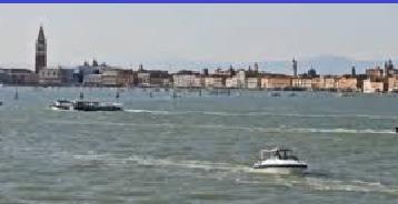 Venezia,  il picco dell'acqua Ã¨ arrivato a 154 cm