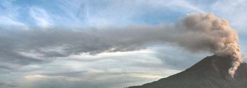 MONTE SINABUNG,VULCANO ERUZIONE MOLTO VIOLENTA