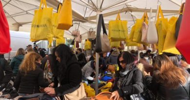Il Mercatino da Forte dei Marmi a Livorno ospite di Colline in Festa