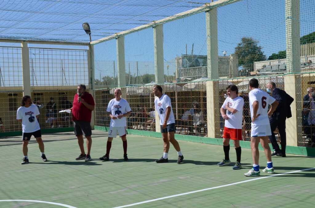 Ai bagni Fiume la gabbionata in ricordo di Armando Picchi 2
