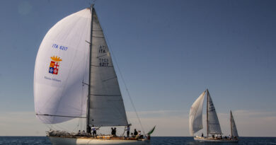 PRESENTATA AL SALONE DI GENOVA LA “SETTIMANA VELICA INTERNAZIONALE ACCADEMIA NAVALE E CITTÀ DI LIVORNO 2023”