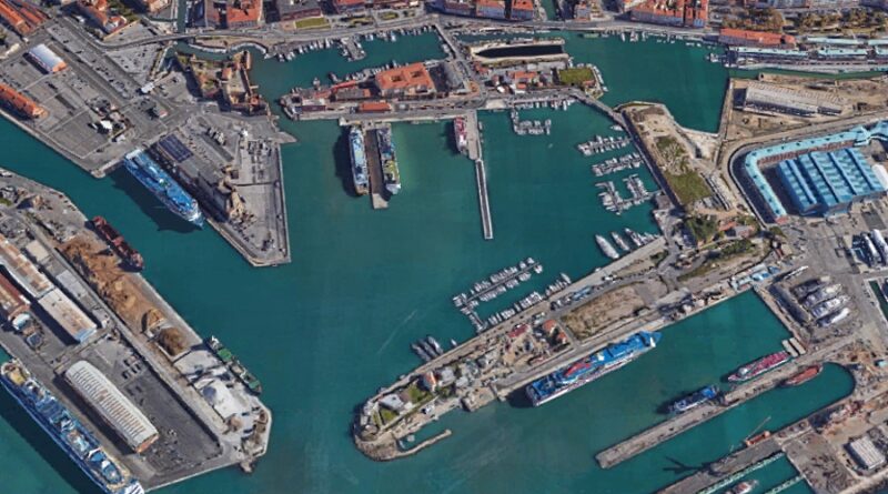 divieto di balneazione nelle acque portuali e militari dal 1° maggio – 30 settembre