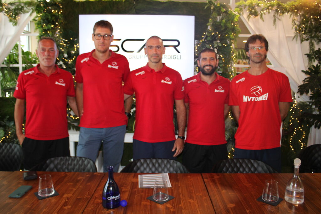 Volley IES MVTomei presentati gli allenatori della prima squadra maschile e fisioterapista