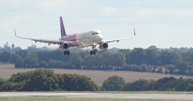 Cancellati i voli Wizzair Bucarest Pisa e ritorno, ai passeggeri 250 euro